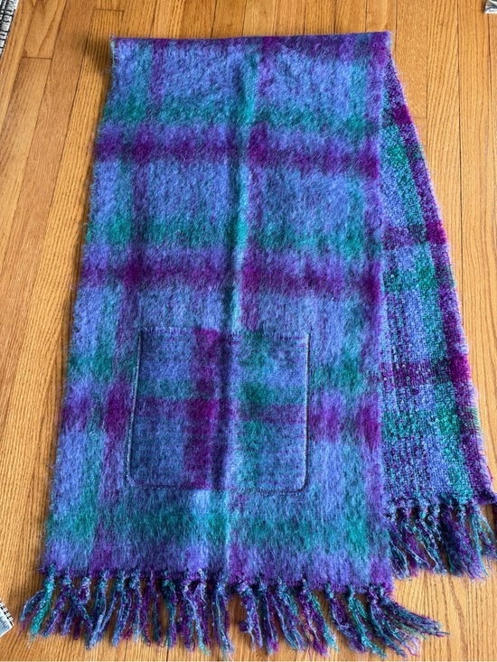 Accessories - Irish mohair scarf, NEW